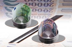 Európai Fejlesztési Bank, hitel, mfb Európai Fejlesztési Bank, hitel, mfb