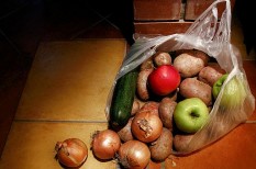 agrár, agrárium, alkalmazás, app, biológiailag lebomló, csomagolás, élelem, élelmiszer, élelmiszerpazarlás, étel, étterem, innováció, kemikália, mezőgazdaság, műanyag, műhús, népességnövekedés, növényvédőszer, ökolábnyom, plasztik, startup, vegyi anyag agrár, agrárium, alkalmazás, app, biológiailag lebomló, csomagolás, élelem, élelmiszer, élelmiszerpazarlás, étel, étterem, innováció, kemikália, mezőgazdaság, műanyag, műhús, népességnövekedés, növényvédőszer, ökolábnyom, plasztik, startup, vegyi anyag
