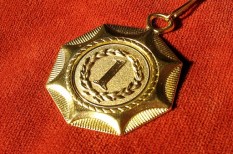 fizetőképes, kkv-szektor, pozitív lista fizetőképes, kkv-szektor, pozitív lista