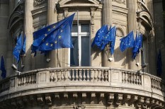 beruházás, brüsszel, energia, eu, európai parlament, európai unió, feed-in tariff, greenpeace, hálózat, kis kapacitás, korszerűsítés, megújuló energia, napenergia, napkollektor, szolárpanel, tőke beruházás, brüsszel, energia, eu, európai parlament, európai unió, feed-in tariff, greenpeace, hálózat, kis kapacitás, korszerűsítés, megújuló energia, napenergia, napkollektor, szolárpanel, tőke