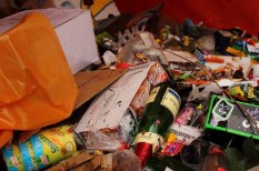 bálna, betilt, egyszer használatos, eldobható, európai parlament, evőeszköz, hulladék, környezetszennyezés, mikroműanyag, mikroplasztik, műanyag, plasztik, szelektív hulladék, szemét, szívószál, tápláléklánc, újrahasznosítható bálna, betilt, egyszer használatos, eldobható, európai parlament, evőeszköz, hulladék, környezetszennyezés, mikroműanyag, mikroplasztik, műanyag, plasztik, szelektív hulladék, szemét, szívószál, tápláléklánc, újrahasznosítható