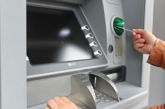 díj, K&H bank, magyar nemzeti bank, matolcsy györgy, megújuló energia, mnb, öko alap, ökológiai gazdálkodás, papírmentes iroda, portfólió, tranzakció, zöld bank, zöld befektetés díj, K&H bank, magyar nemzeti bank, matolcsy györgy, megújuló energia, mnb, öko alap, ökológiai gazdálkodás, papírmentes iroda, portfólió, tranzakció, zöld bank, zöld befektetés