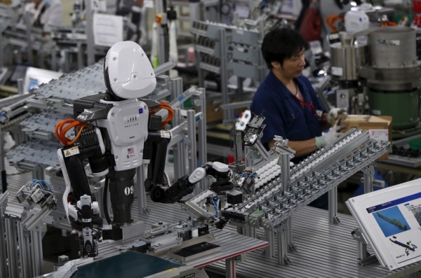 Együtt dolgoznak majd emberek és robotok