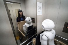 állás, biotechnológia, informatika, ipar 4.0, ipari robotok, jövőkutatás, negyedik ipari forradalom, robot, robotika, tudomány állás, biotechnológia, informatika, ipar 4.0, ipari robotok, jövőkutatás, negyedik ipari forradalom, robot, robotika, tudomány
