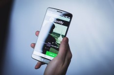 apple, bevétel, bíróság, pereskedés, piac, Spotify, stream apple, bevétel, bíróság, pereskedés, piac, Spotify, stream