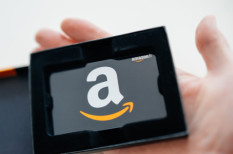 amazon, Foxconn, gyerekmunka, hangszóró, kína amazon, Foxconn, gyerekmunka, hangszóró, kína